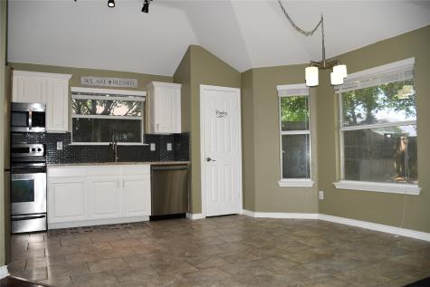 6241 Peach Tree Drive Midlothian TX 76065