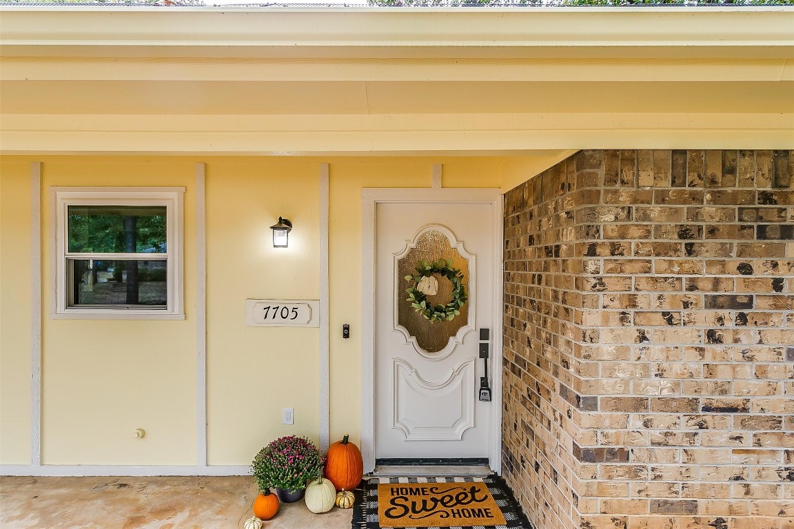 7705 Hightower Drive North Richland Hills TX 76182