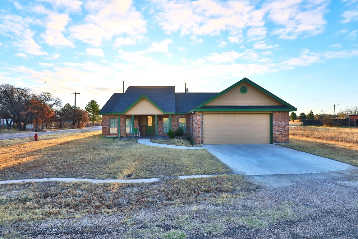 321 Dione Street Clyde TX 79510