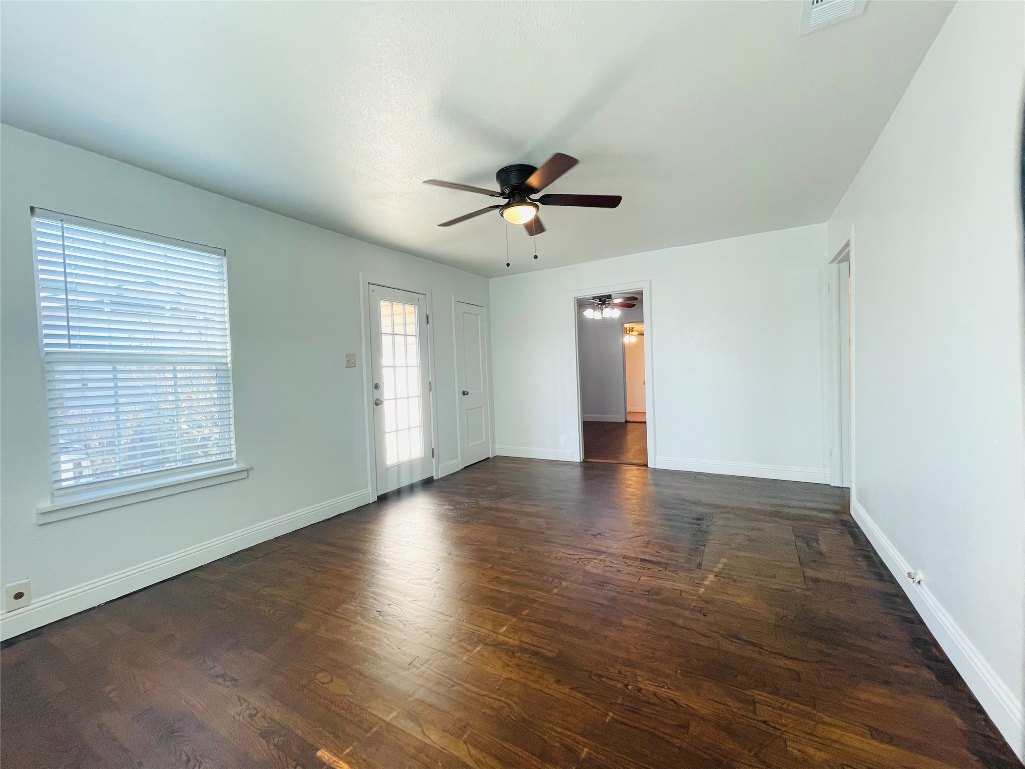 203 Ennis Street Waxahachie TX 75165