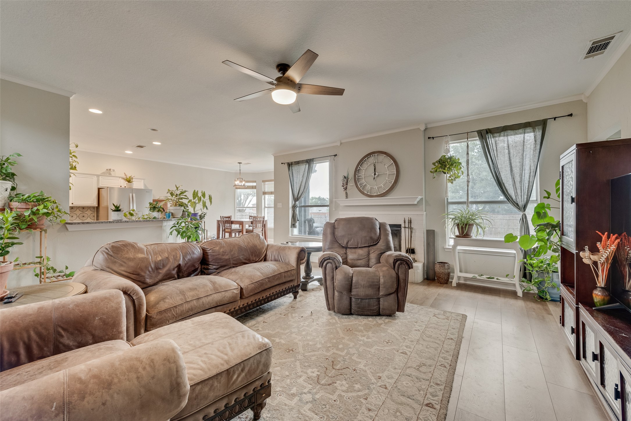3901 Mitchell Court Sachse TX 75048