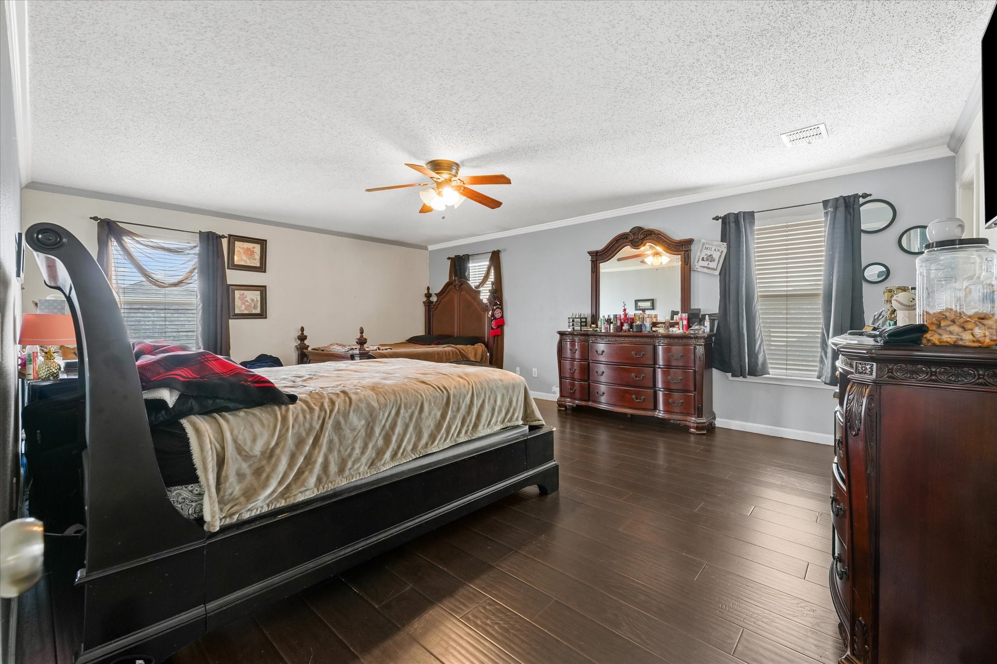 1818 Cedar Ridge Drive Mesquite TX 75181