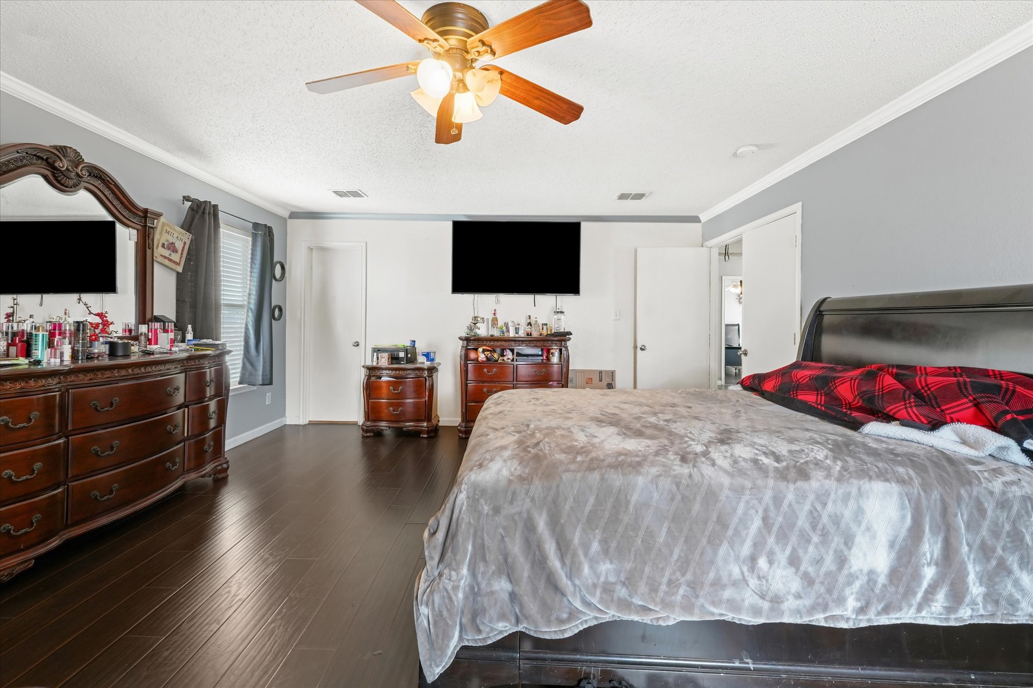 1818 Cedar Ridge Drive Mesquite TX 75181