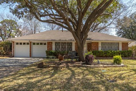 1710 Surrey Circle Grand Prairie TX 75050