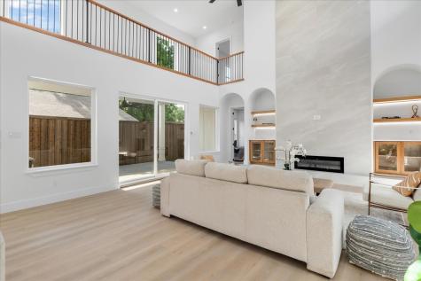 1507 Dennison Street Dallas TX 75212