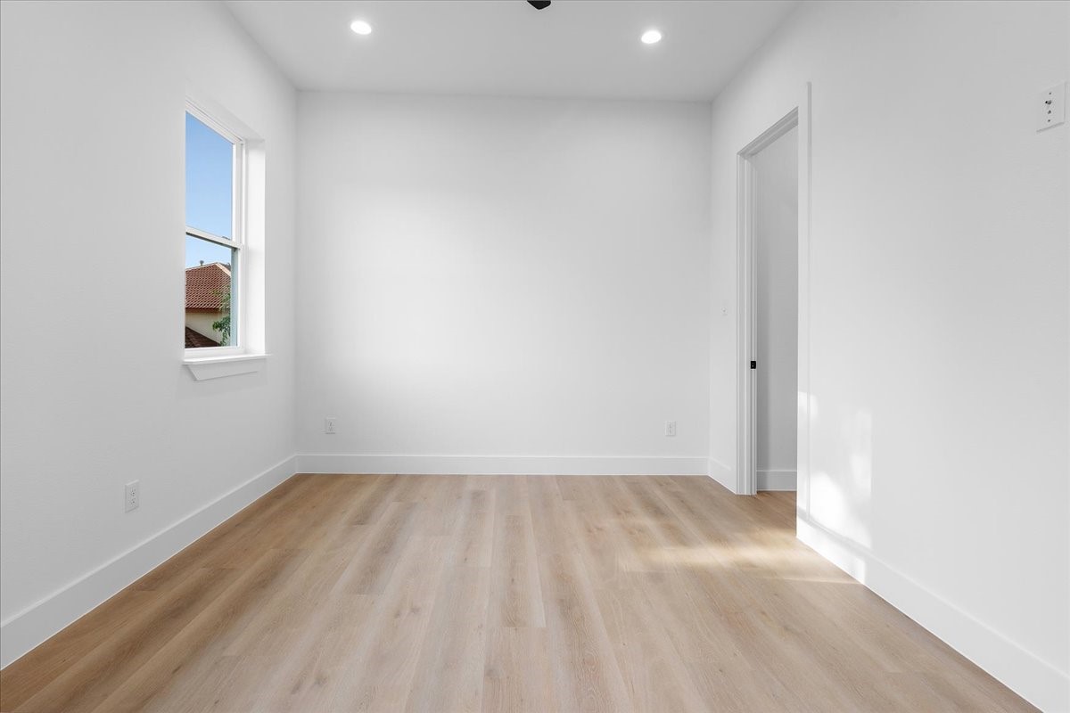 1507 Dennison Street Dallas TX 75212