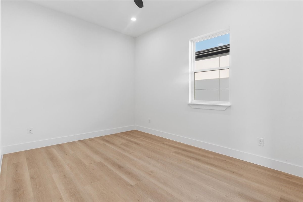 1507 Dennison Street Dallas TX 75212