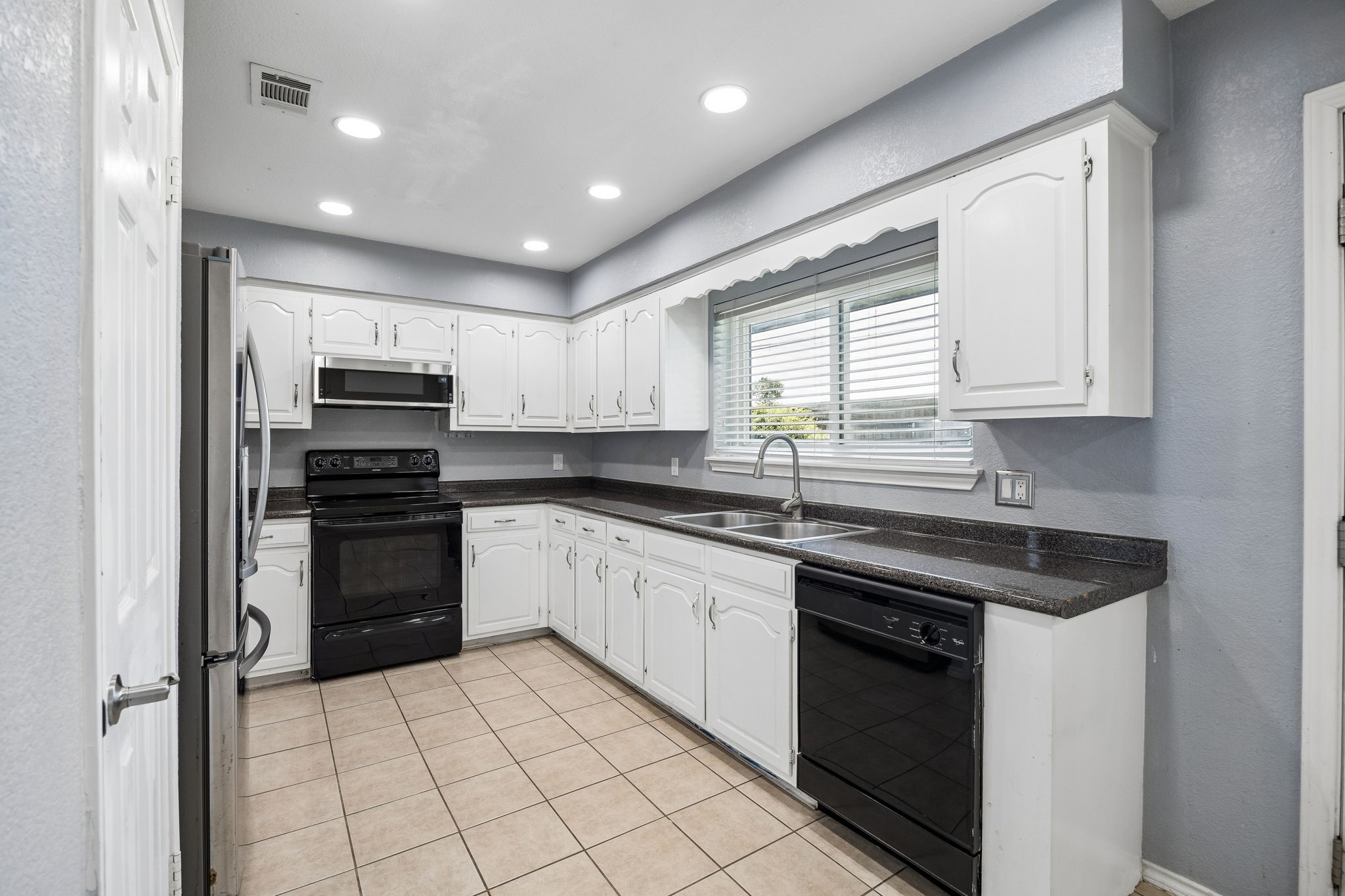 709 Bowie Street Forney TX 75126