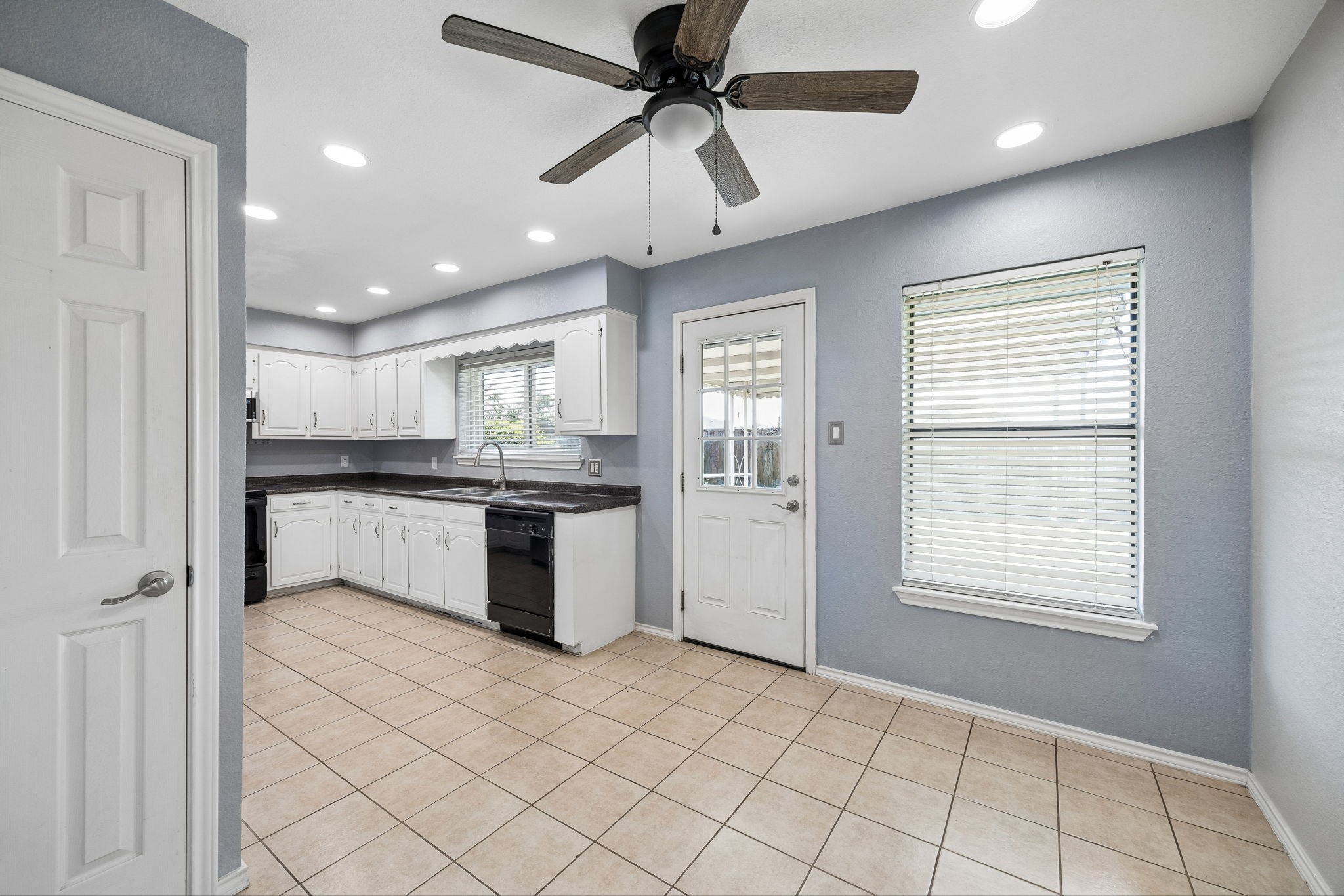 709 Bowie Street Forney TX 75126