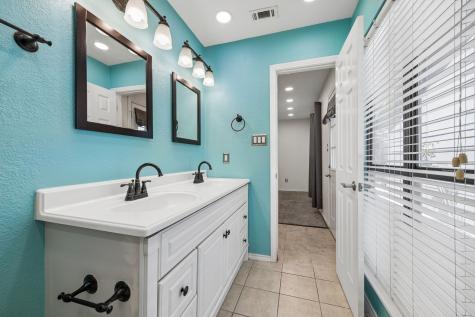 709 Bowie Street Forney TX 75126