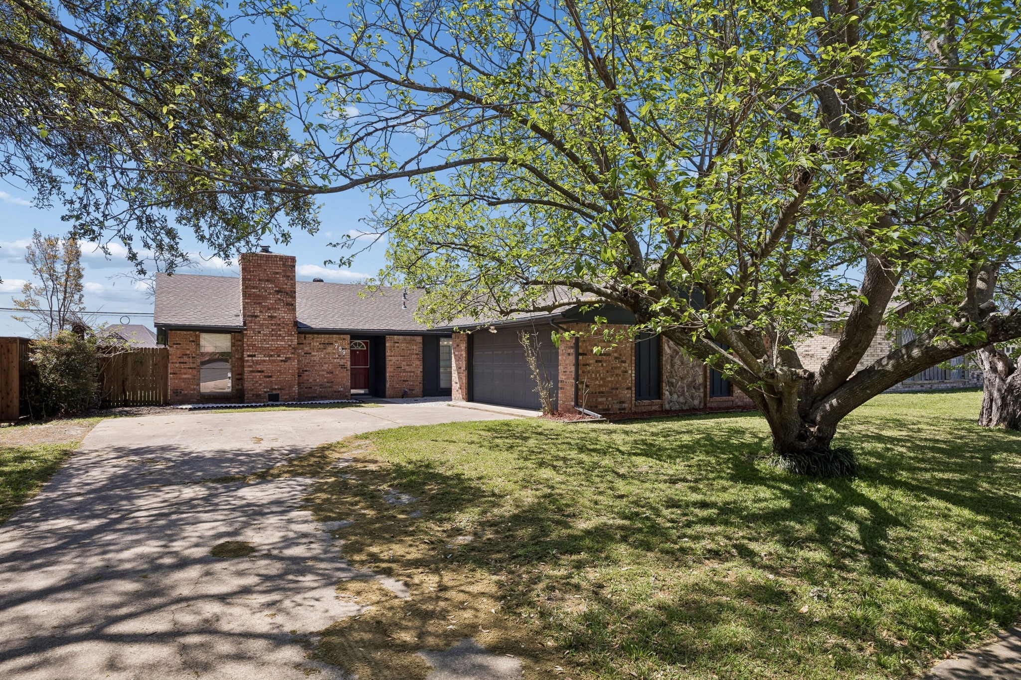 709 Bowie Street Forney TX 75126