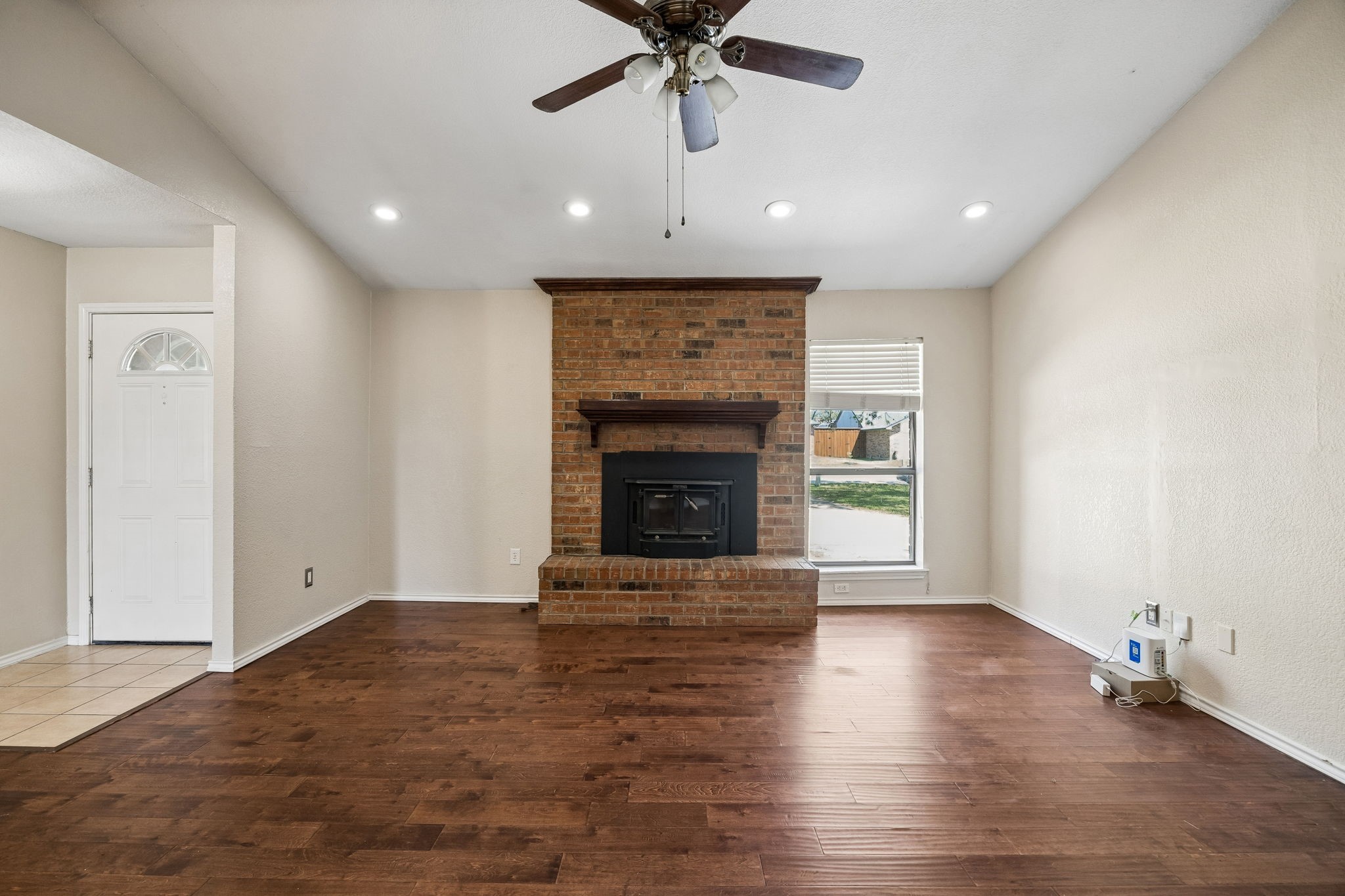 709 Bowie Street Forney TX 75126
