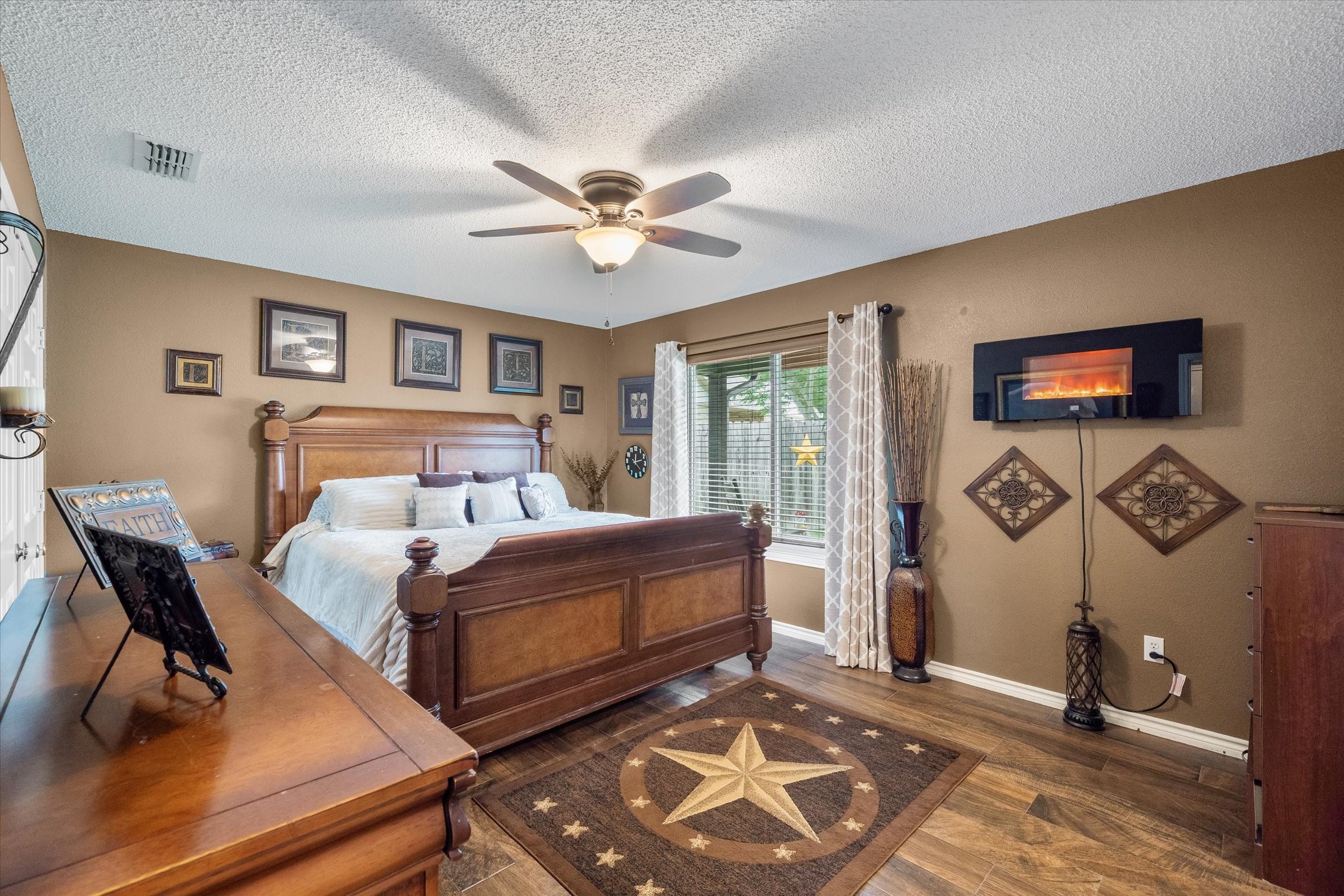 111 Dogwood Place Van TX 75790