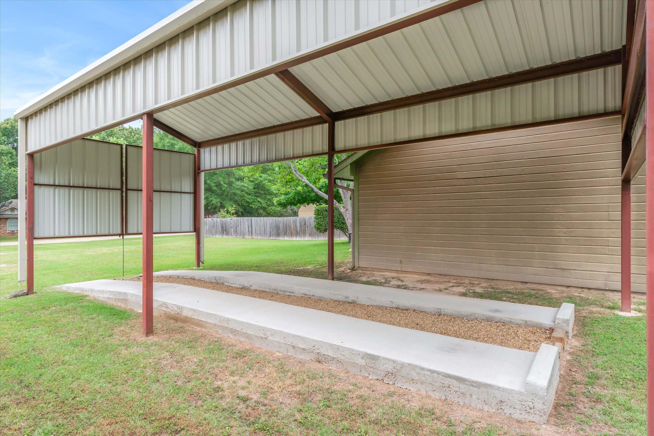 111 Dogwood Place Van TX 75790