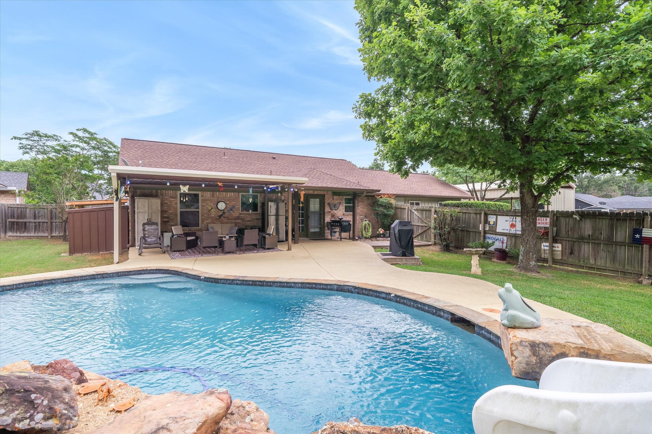 111 Dogwood Place Van TX 75790