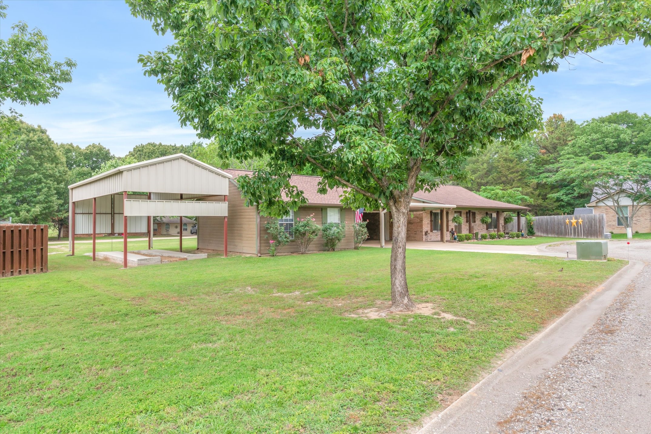 111 Dogwood Place Van TX 75790