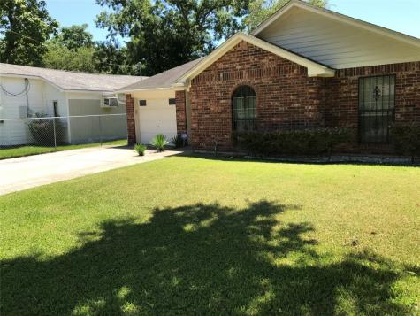 2512 Stephenson Drive Dallas TX 75215