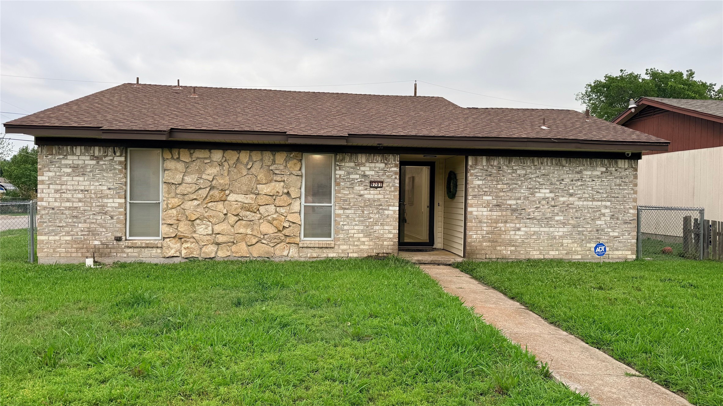 9701 Limestone Drive Dallas TX 75217