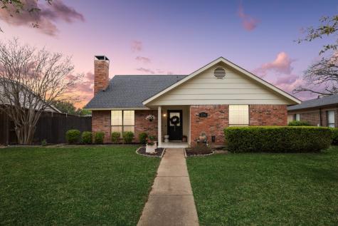 2709 Holy Cross Lane Garland TX 75044