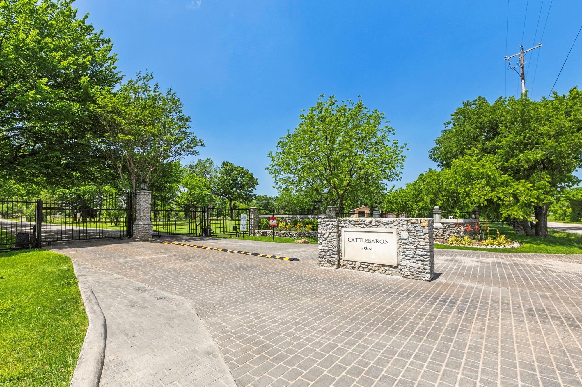 686 Cattlebaron Parc Drive Fort Worth TX 76108