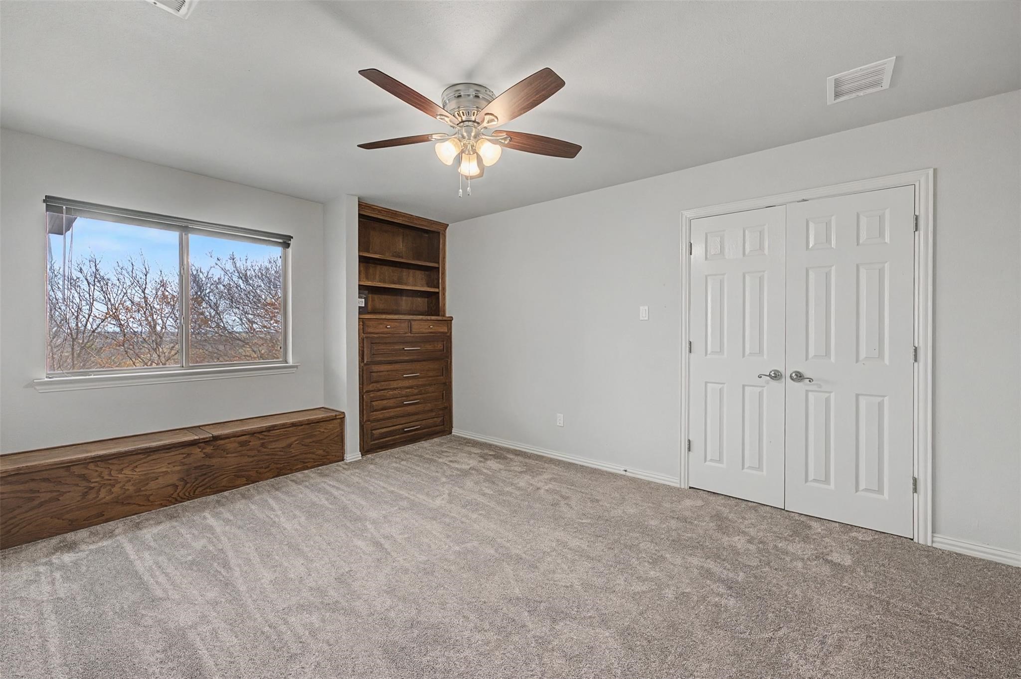 686 Cattlebaron Parc Drive Fort Worth TX 76108