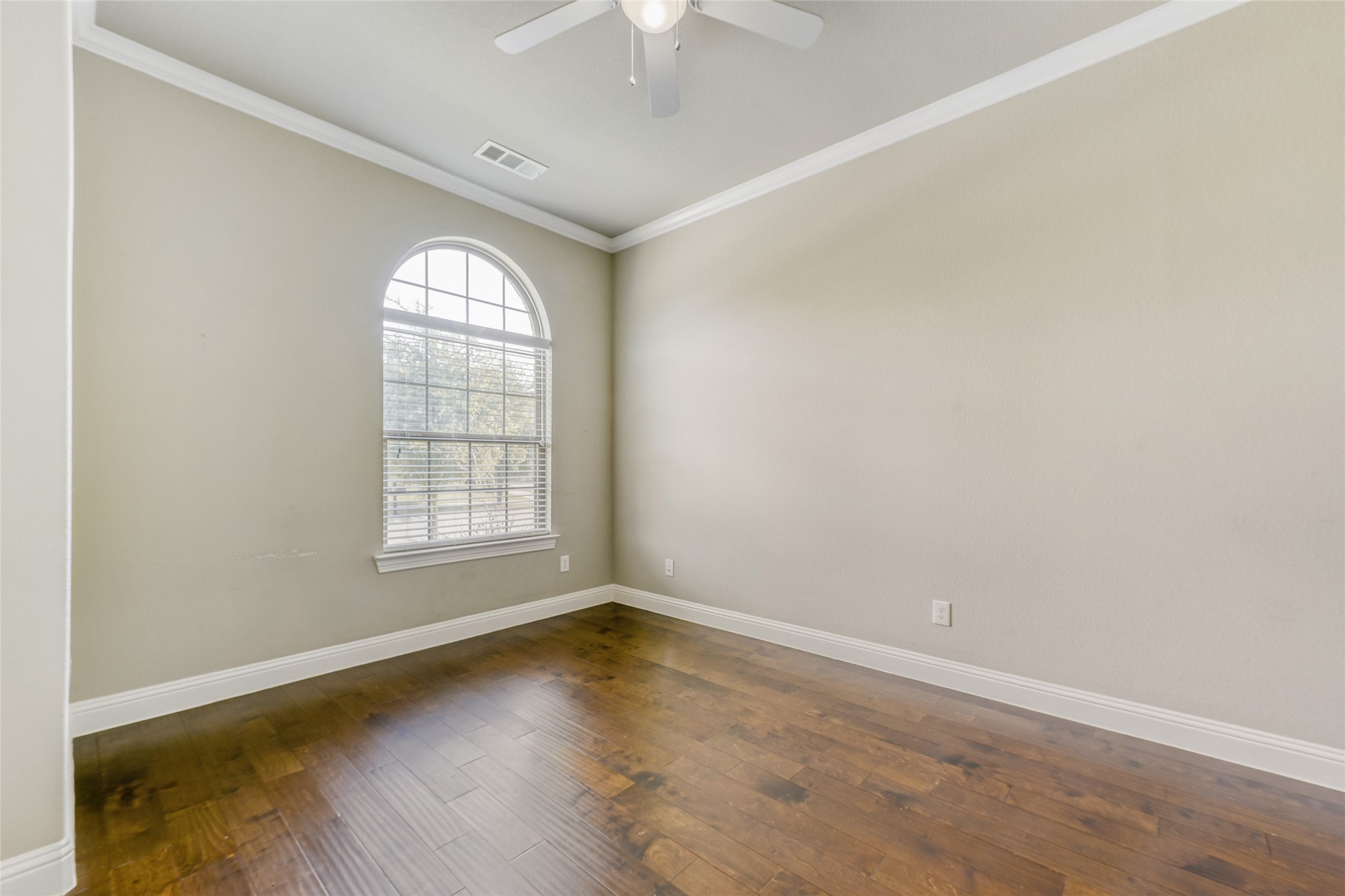 1121 7th Street Argyle TX 76226
