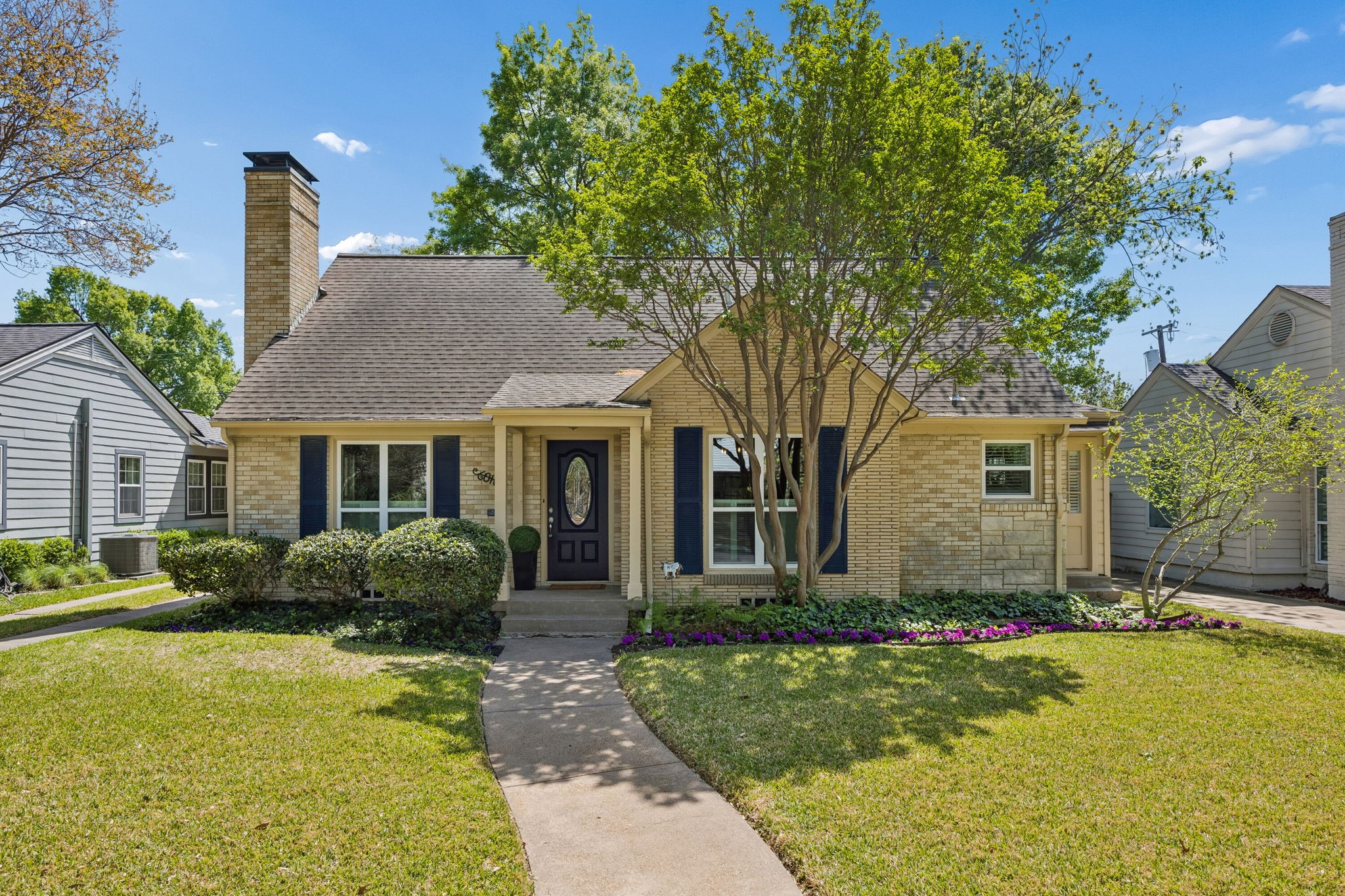 6018 Winton Street Dallas TX 75206