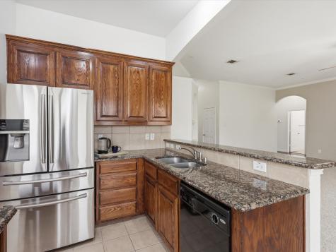 708 Date Court Burleson TX 76028