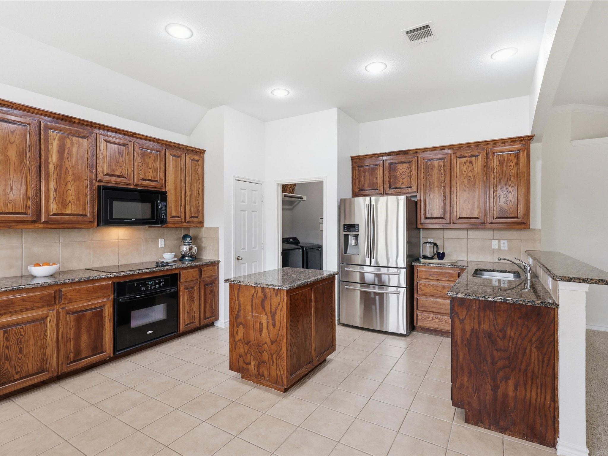 708 Date Court Burleson TX 76028