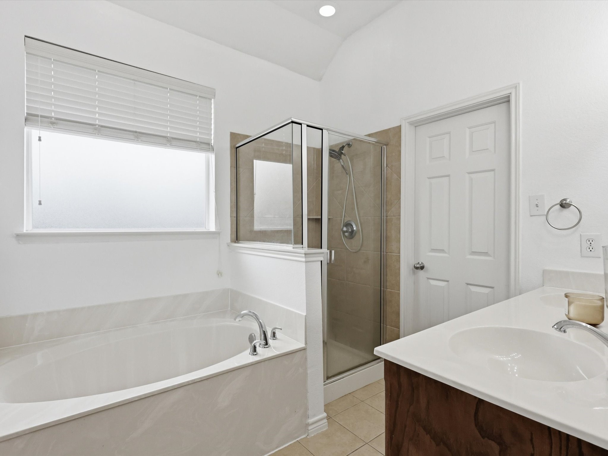 708 Date Court Burleson TX 76028