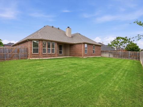 708 Date Court Burleson TX 76028