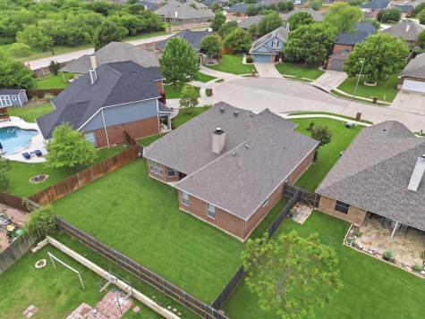 708 Date Court Burleson TX 76028