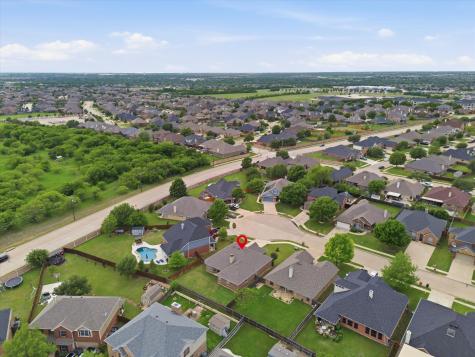 708 Date Court Burleson TX 76028