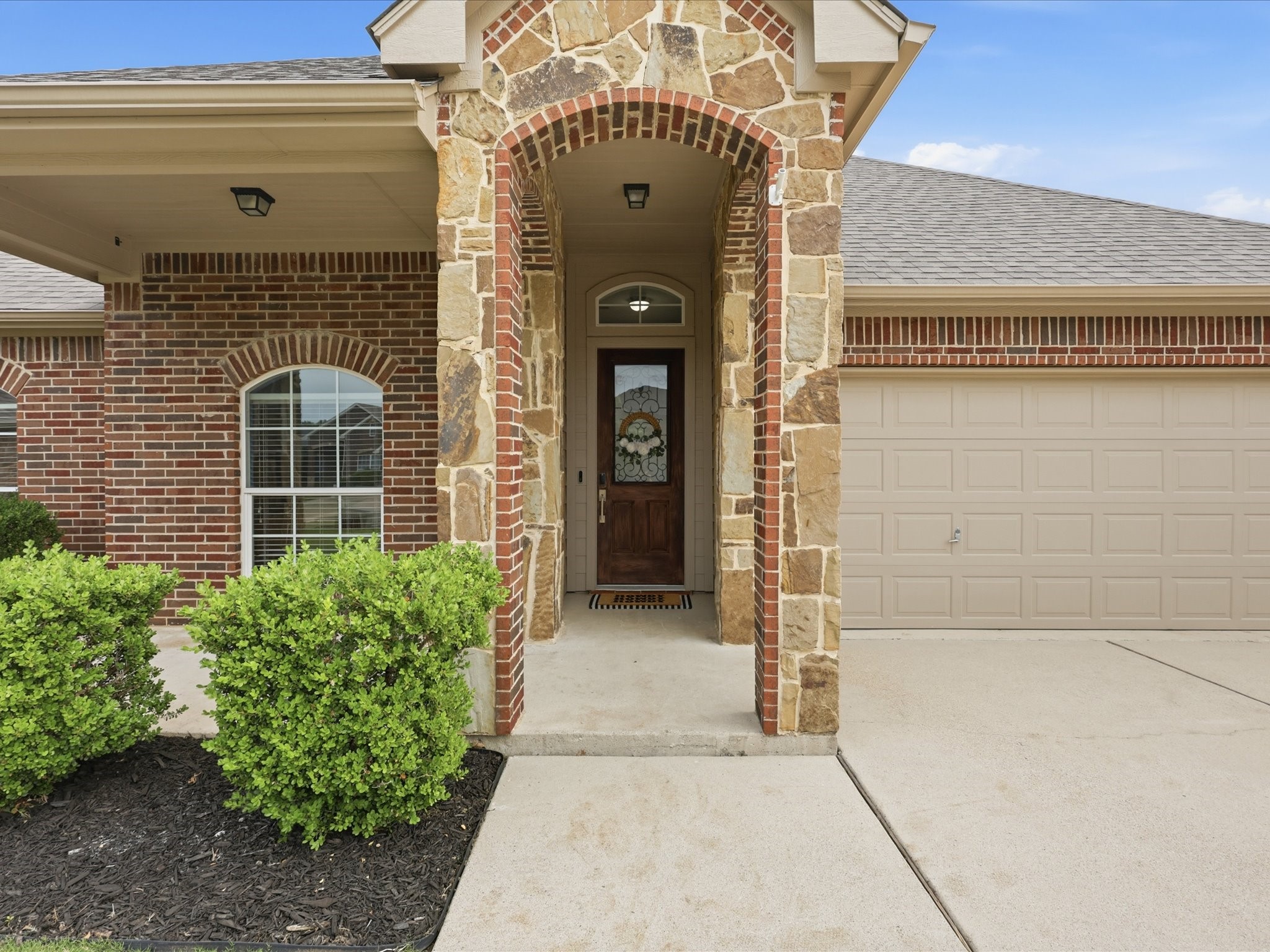 708 Date Court Burleson TX 76028