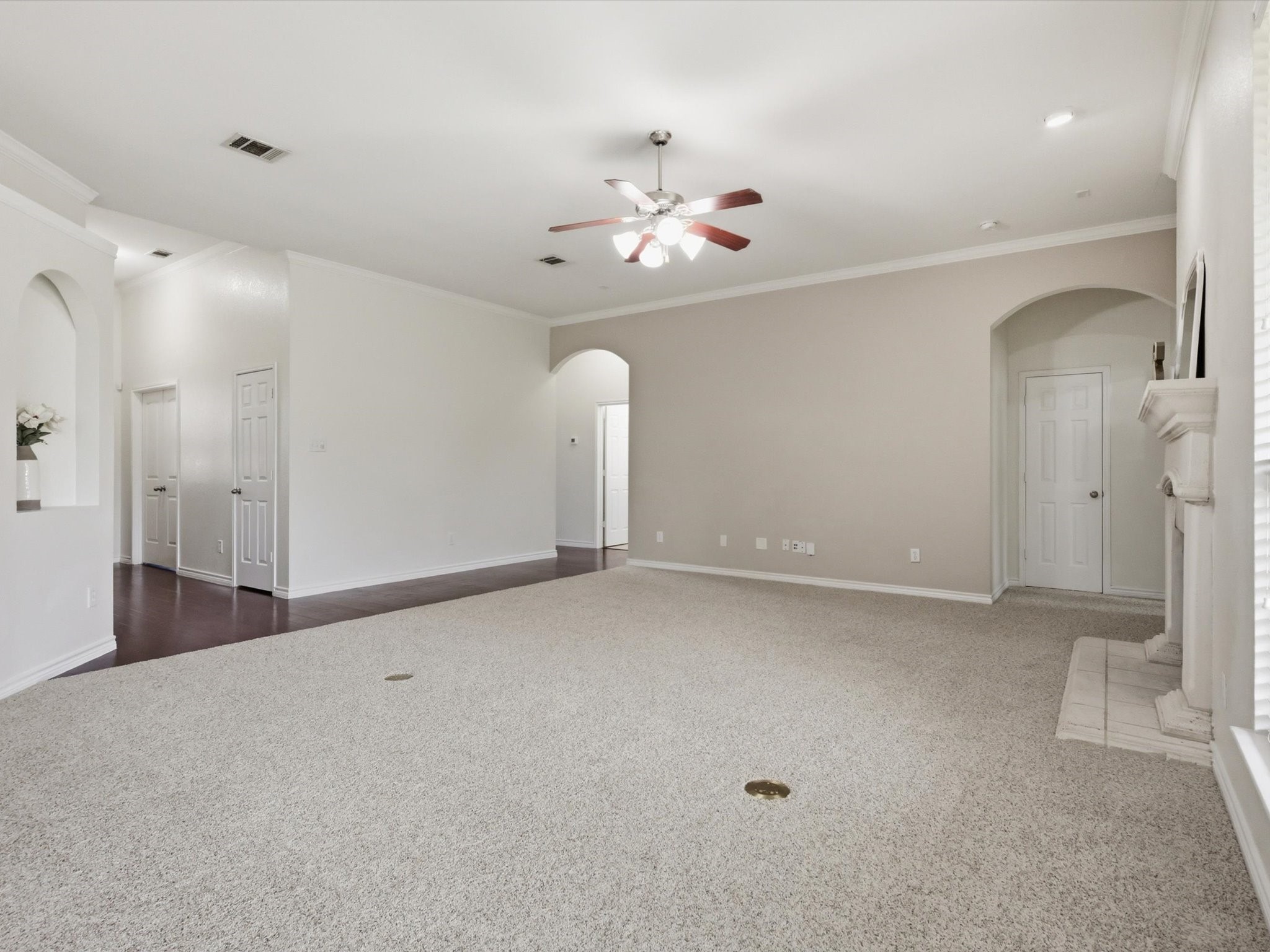 708 Date Court Burleson TX 76028