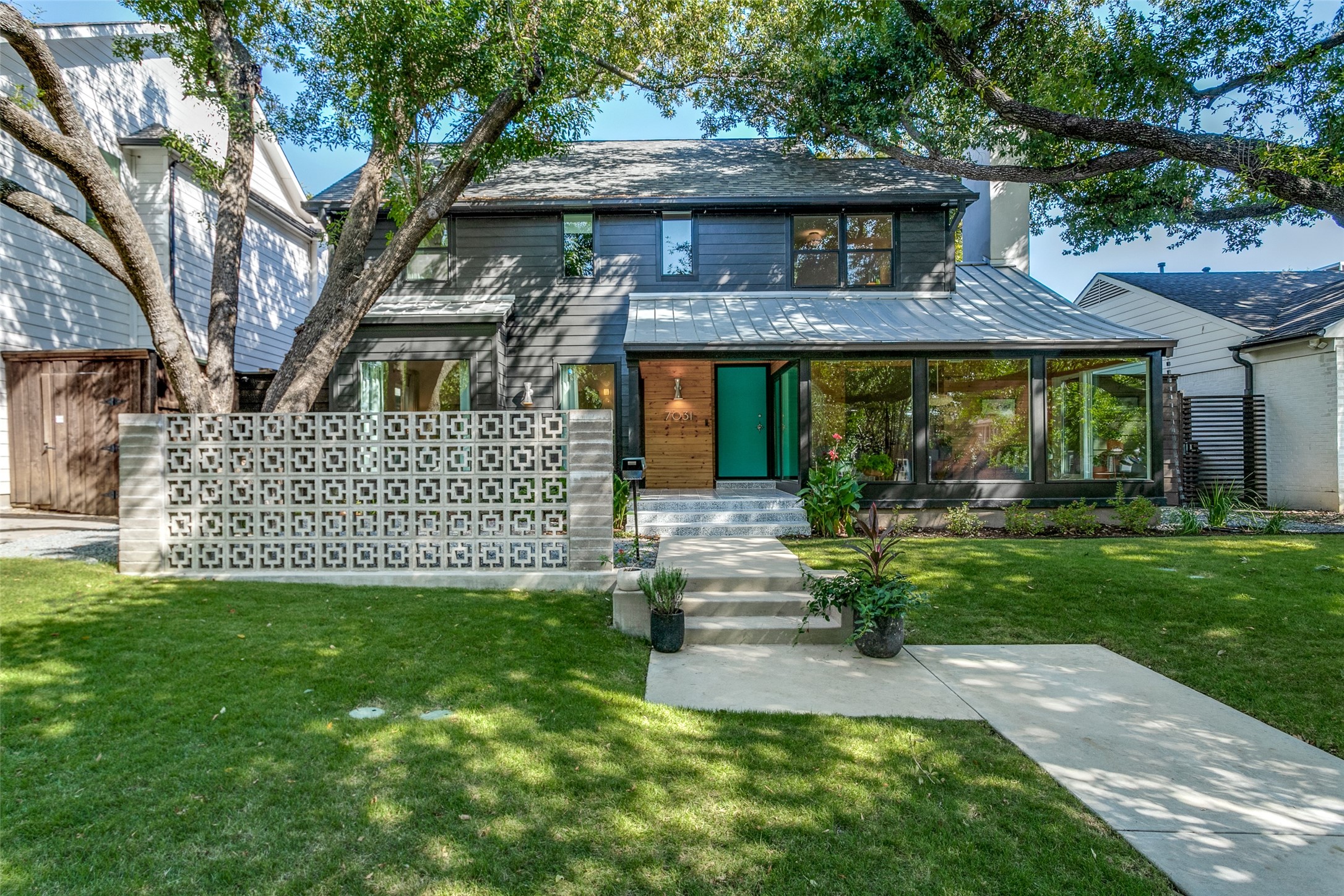 7031 Casa Loma Avenue Dallas TX 75214