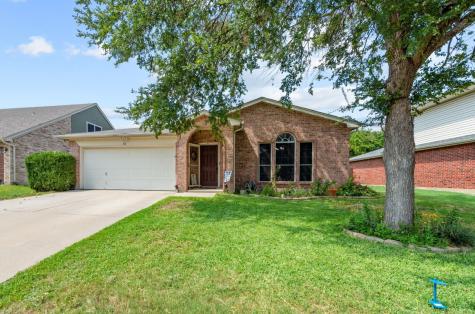 312 Meadow Street Saginaw TX 76179
