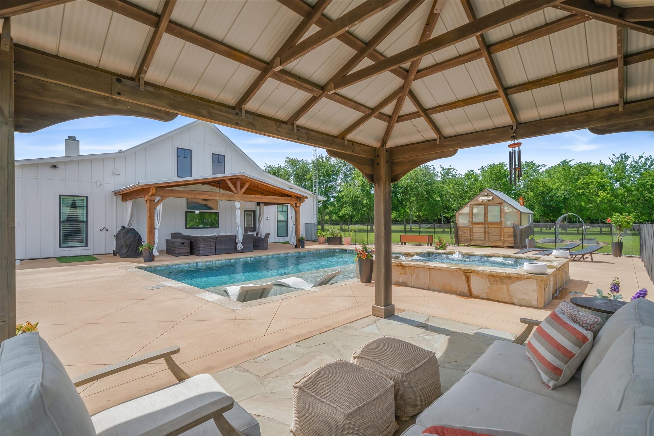 185 Vz County Road 3818 Wills Point TX 75169