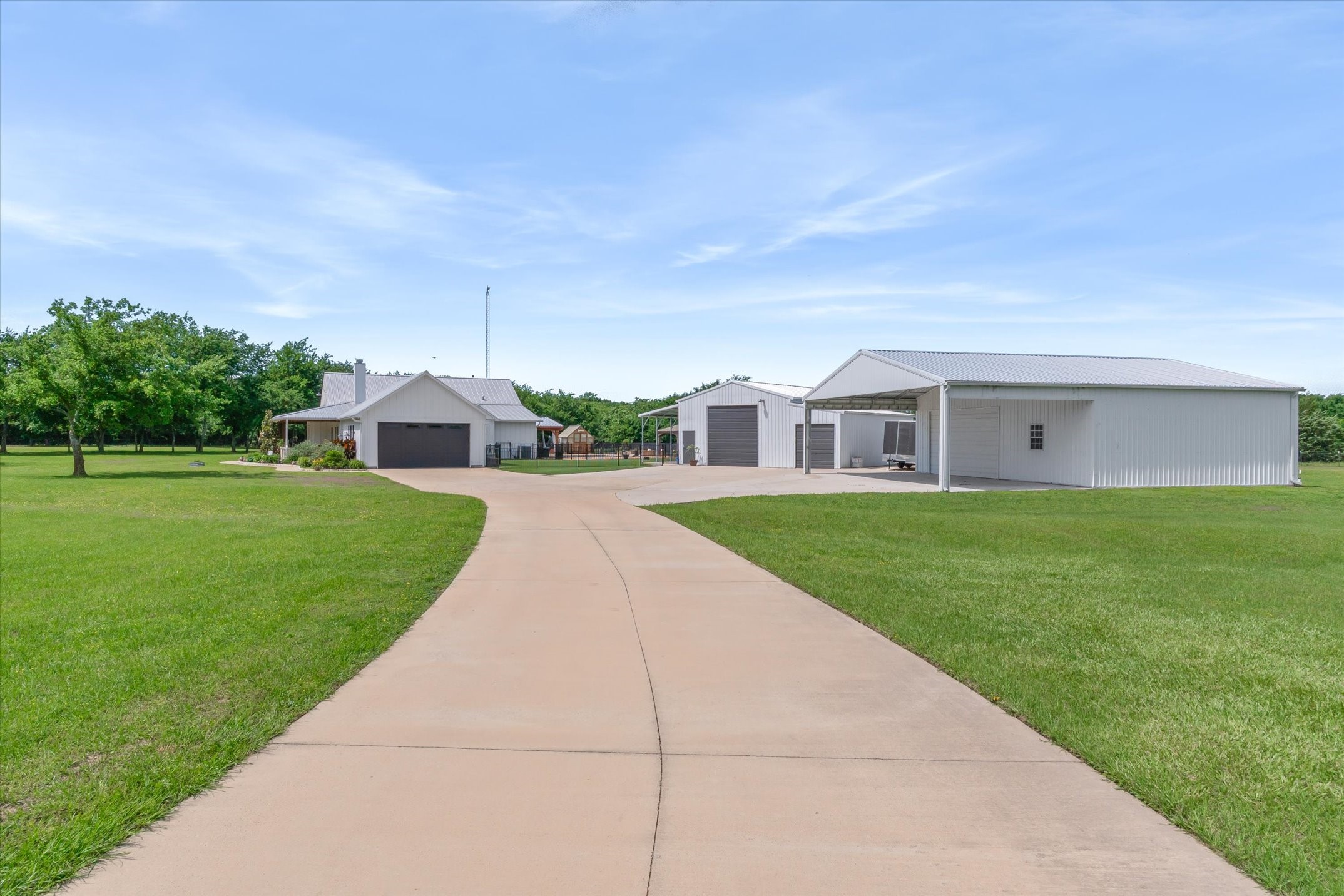 185 Vz County Road 3818 Wills Point TX 75169