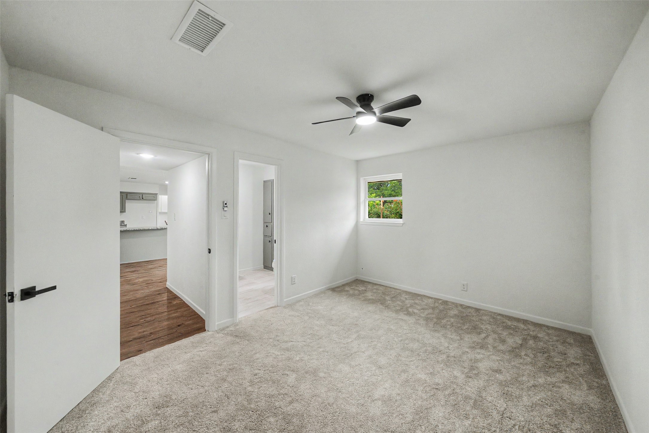 805 Stratford Drive Bedford TX 76021