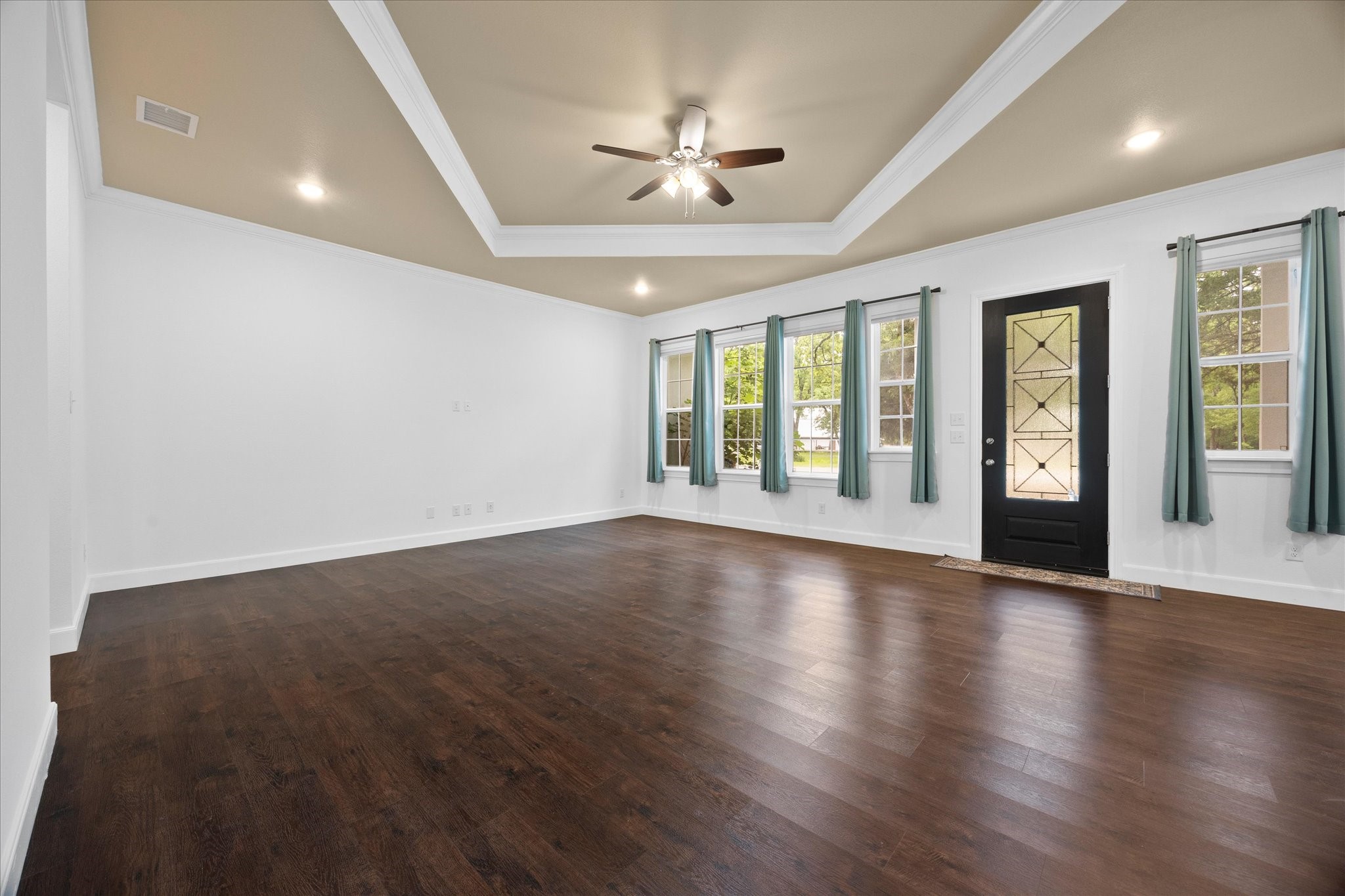 2526 Fox Point Circle Quinlan TX 75474