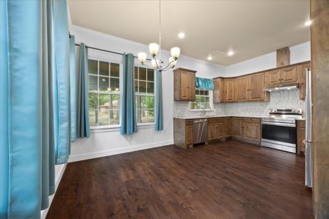 2526 Fox Point Circle Quinlan TX 75474