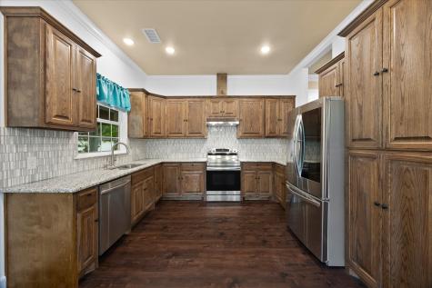 2526 Fox Point Circle Quinlan TX 75474