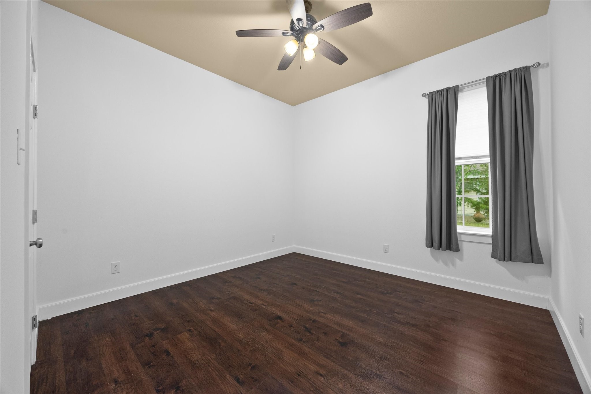 2526 Fox Point Circle Quinlan TX 75474