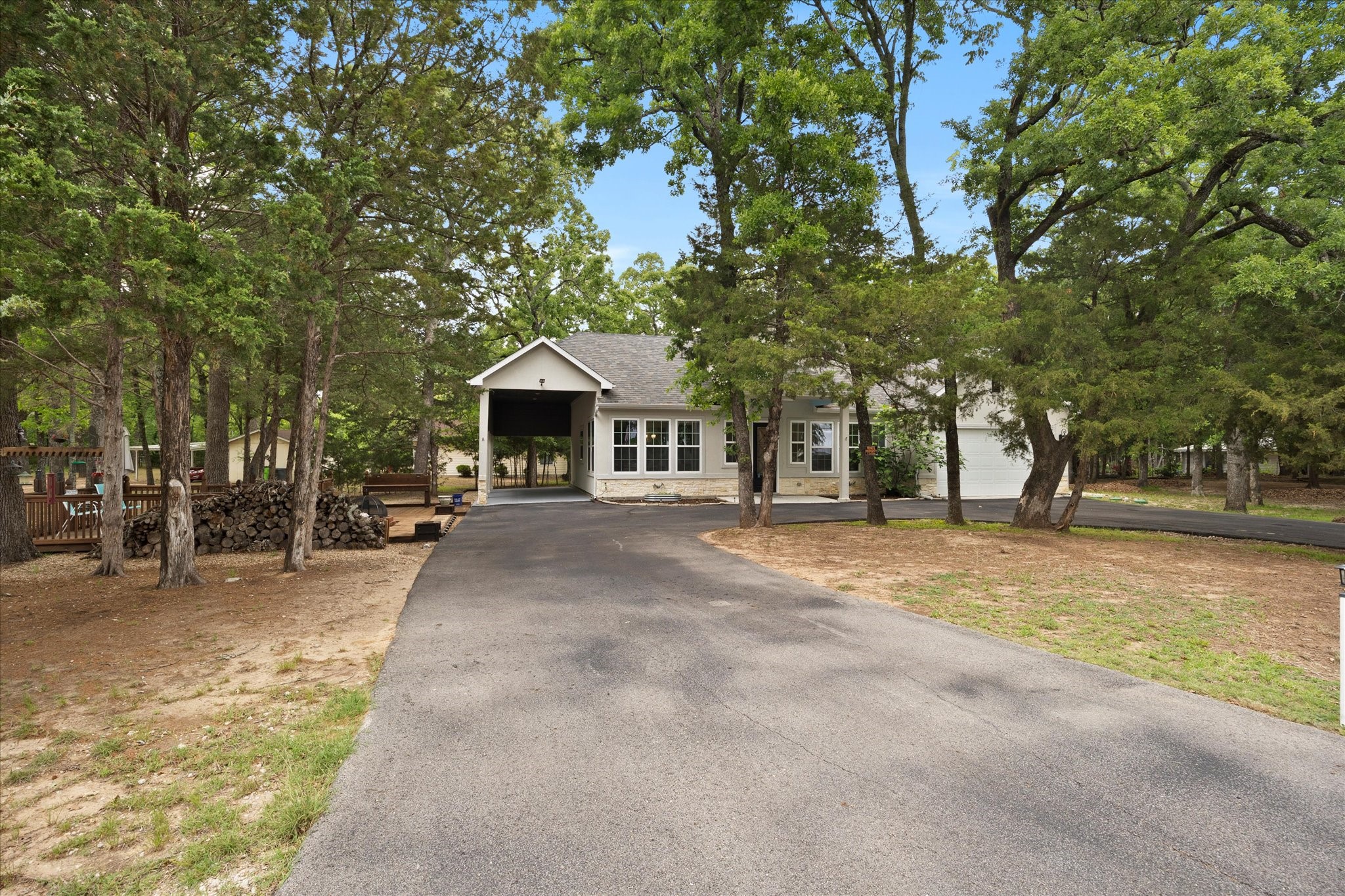 2526 Fox Point Circle Quinlan TX 75474