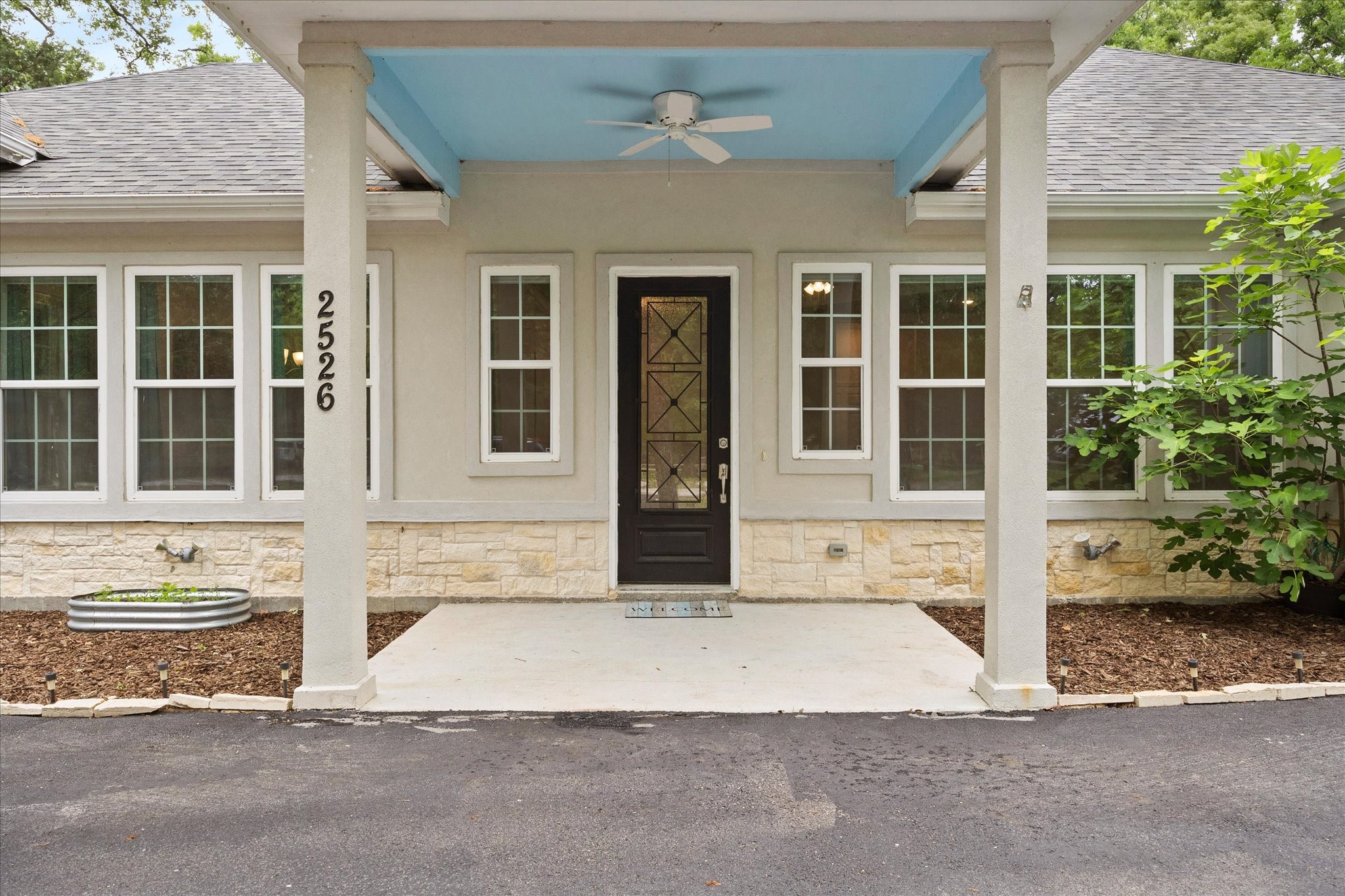 2526 Fox Point Circle Quinlan TX 75474