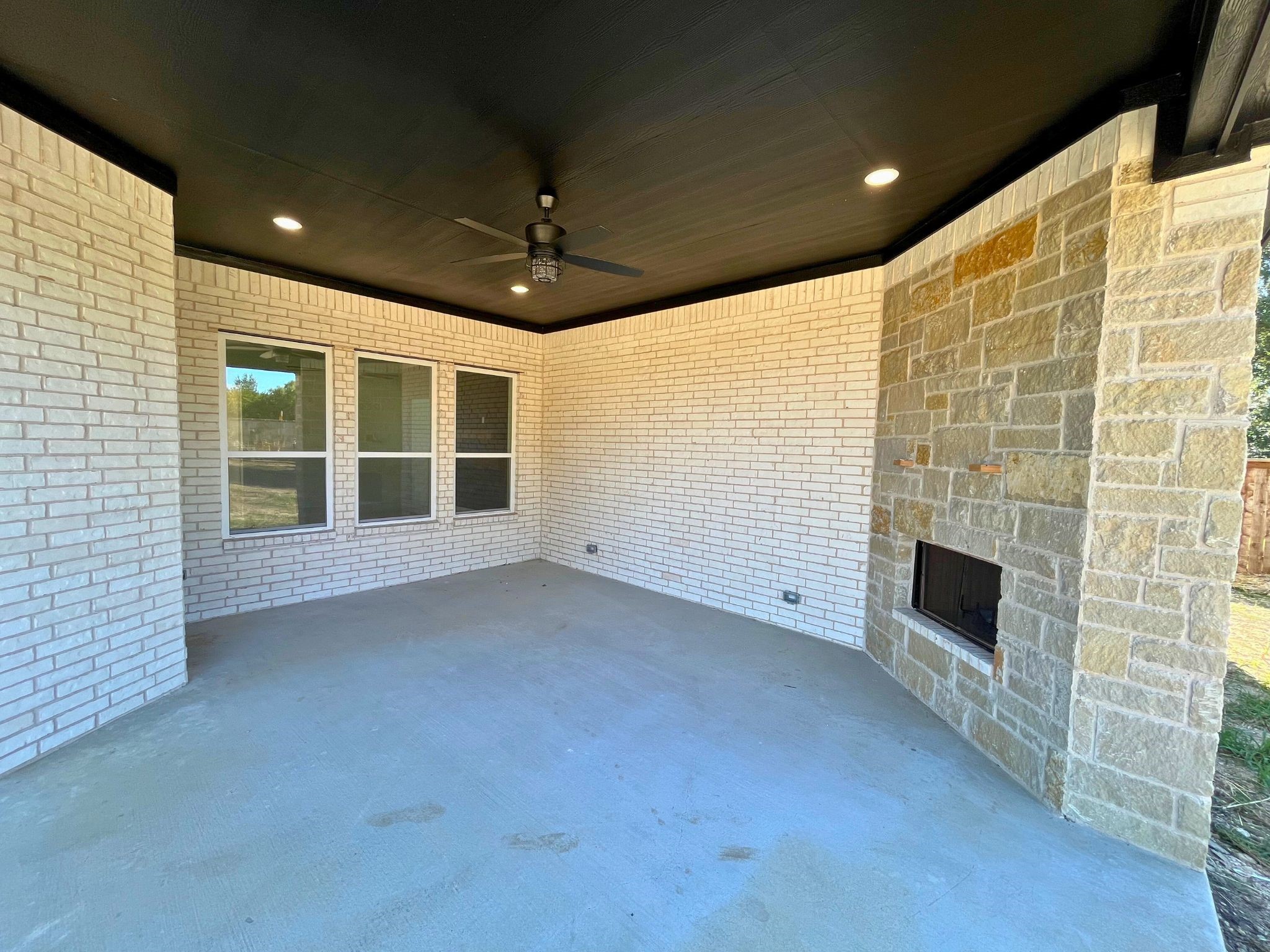 105 Oxford Court Weatherford TX 76088