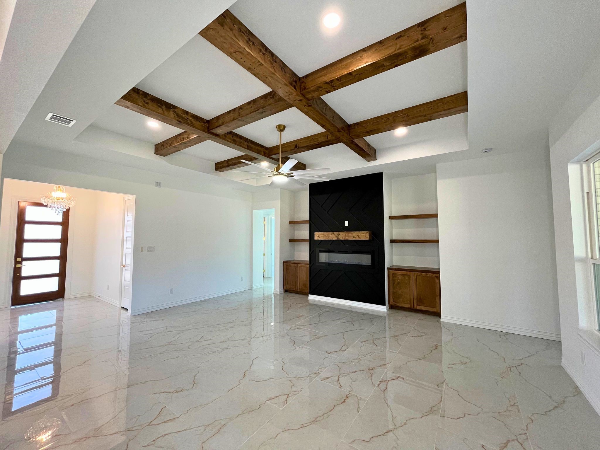 105 Oxford Court Weatherford TX 76088