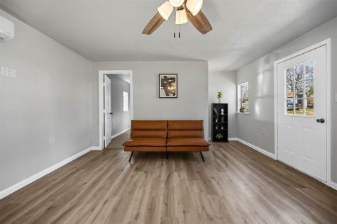 88 Live Oak Street Alvarado TX 76009