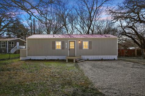 88 Live Oak Street Alvarado TX 76009